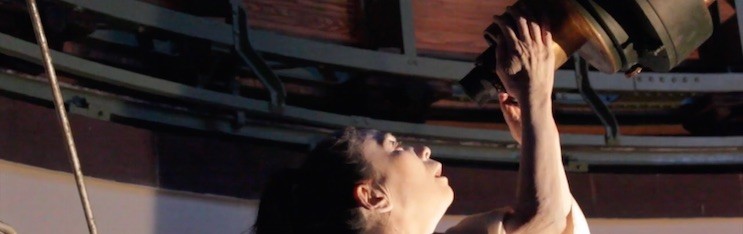 A Body in an Observatory